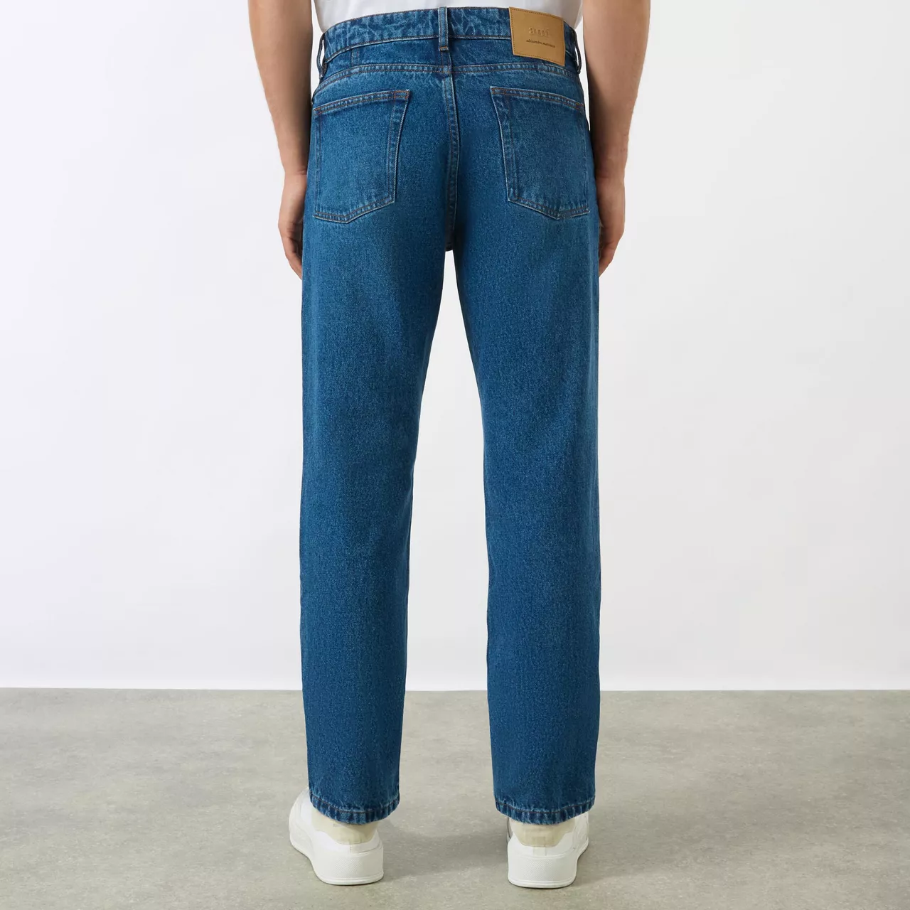 AMI Classic-Fit Straight-Leg Jeans - Blue