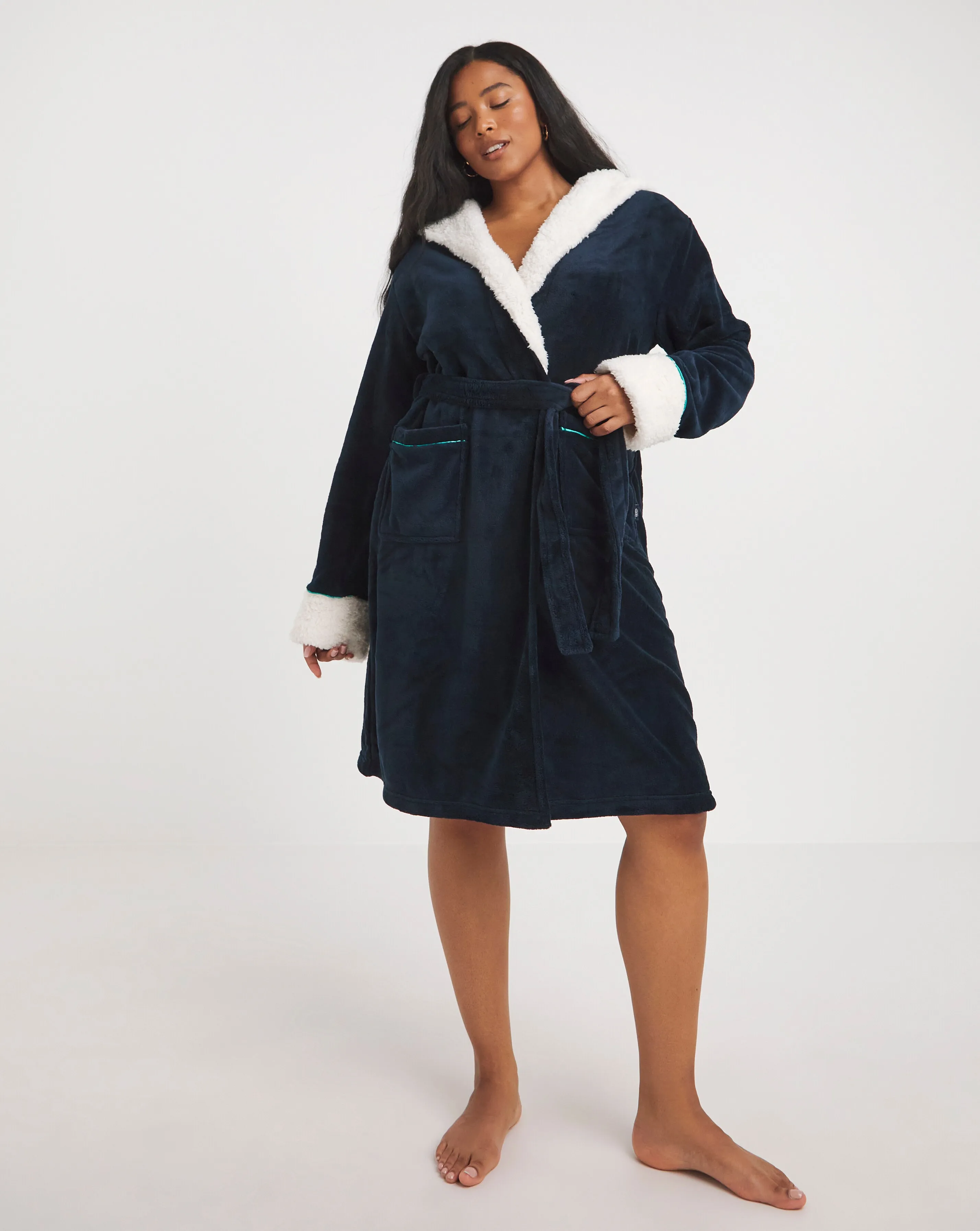 Chelsea Peers Fluffy Fleece Hooded Gown | Simply Be