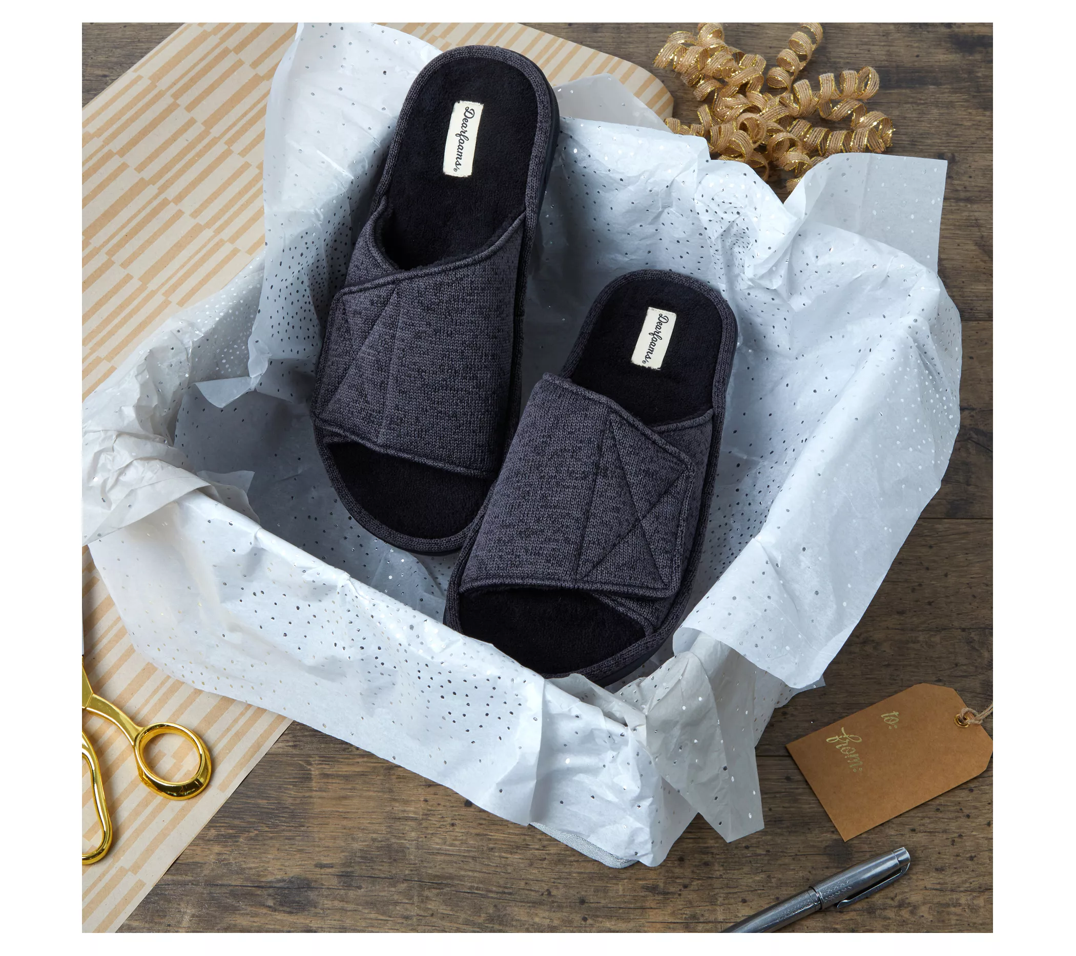 Dearfoams Men's Adjustable Memory Foam Slide Slipper - Chase