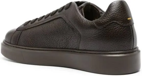 Doucal's grained-leather low-top sneakers Brown