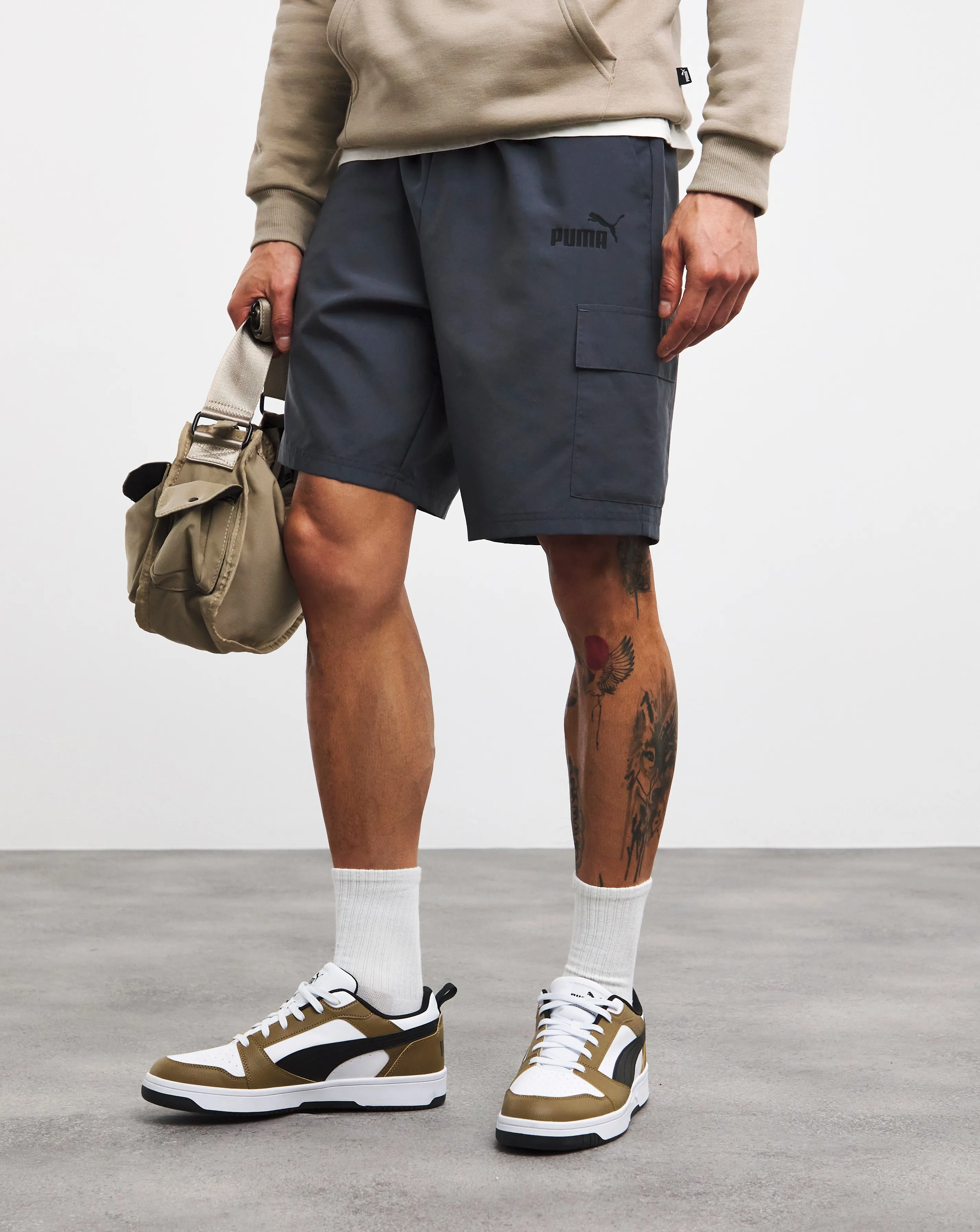 PUMA Essentials Woven Cargo 9" Shorts