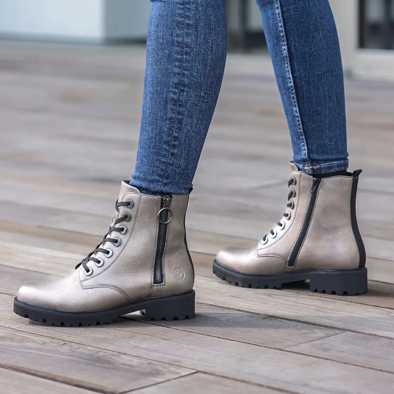 Remonte D8671-91 Metallic Biker Boot