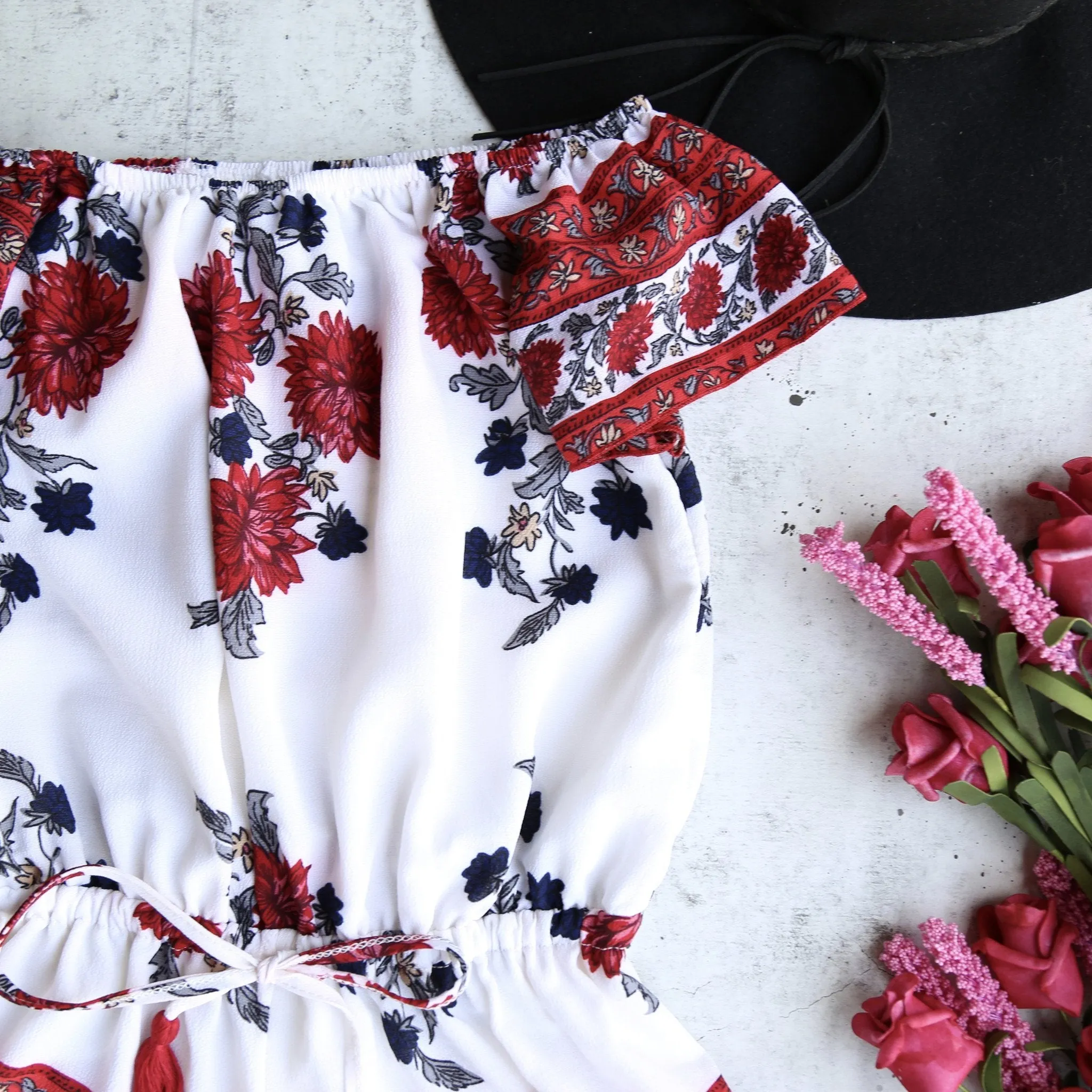 Reverse - Off The Shoulder Floral Romper