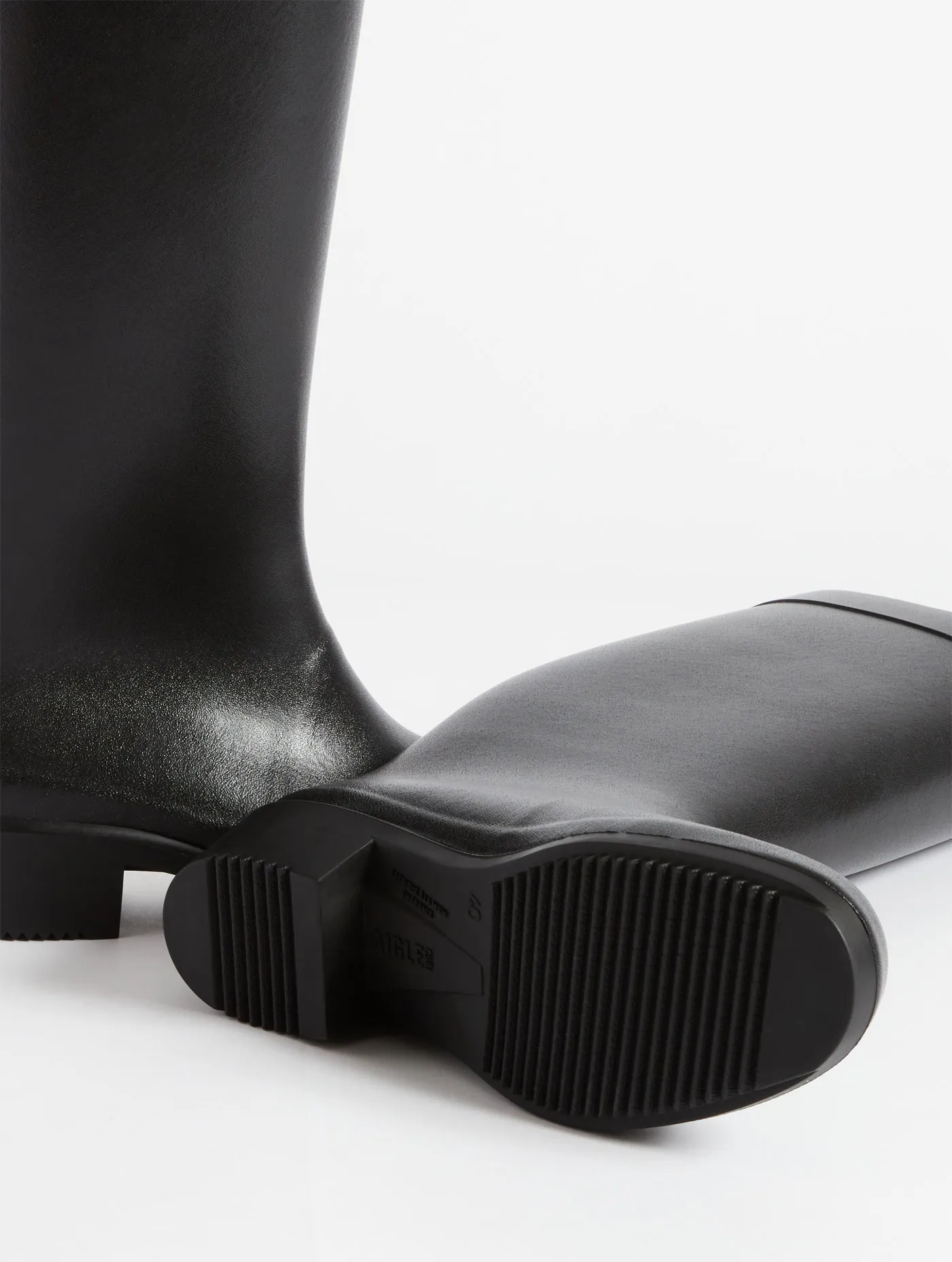 The equestrian-inspired heeled rain boot