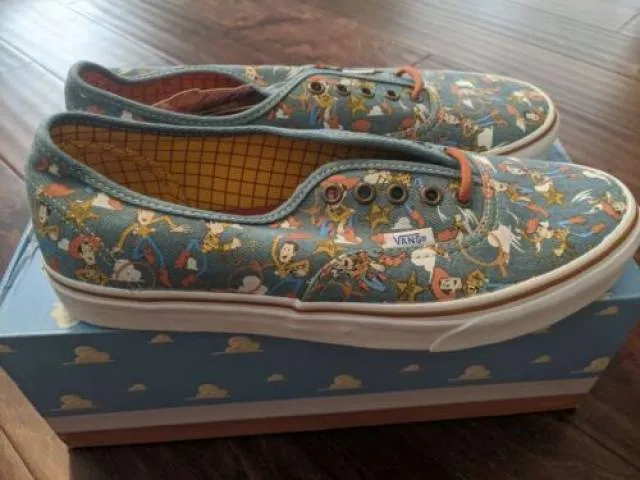 Vans x Toy Story Authentic Woody Print Denim Pixar 4 Sne...